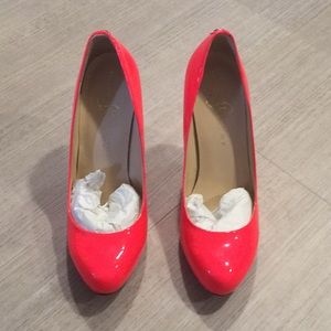 Ivanka Trump Neon Coral Patent Leather Pumps